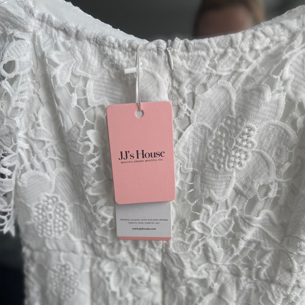 JJ’s House Lace Wedding Dress Sweetheart Asymmetrical Tea-Length NWT Size Small - Picture 8 of 10